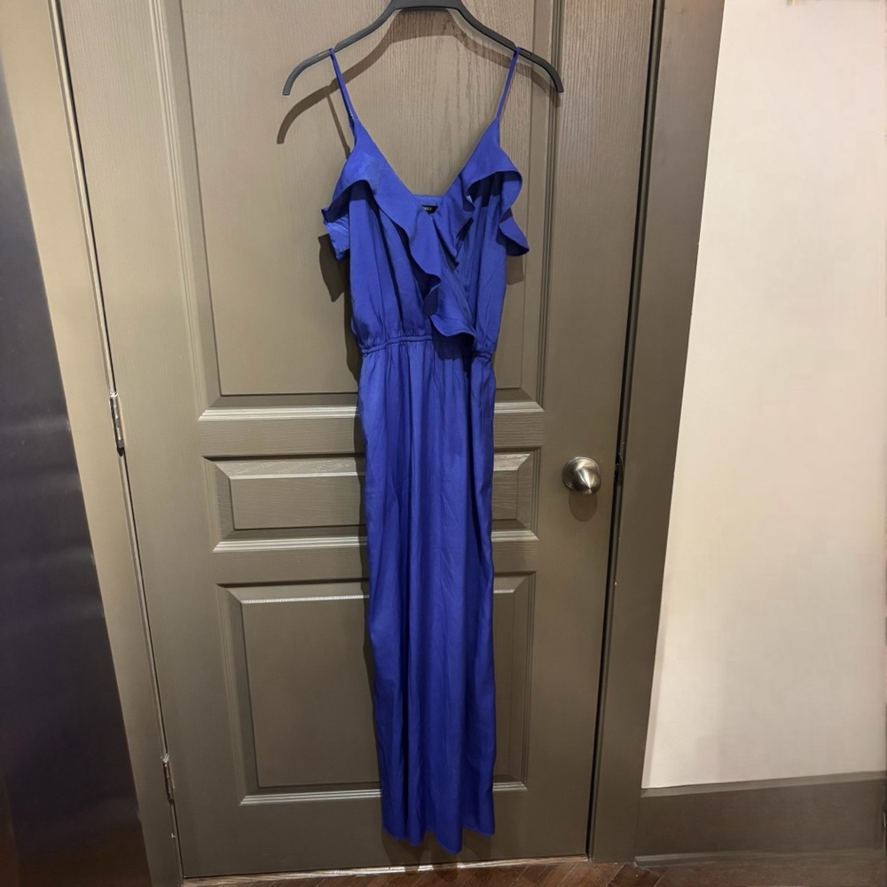 Forever21 Ruffled Maxi Dress - Picture 10 of 11